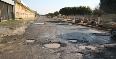 Büyükşehir, Viranşehir'de Yenihal Caddesini Asfaltlıyor
