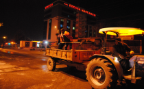 Büyükşehir'den Buzlanmaya Karşı Gece Mesaisi