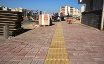 Büyükşehir'den İlçelerde Kaldırım Atağı