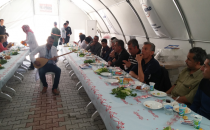 Çadır kent Kurs Biriminden Kursiyerlere Moral Yemeği