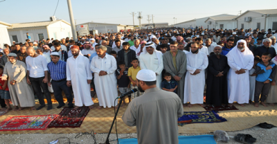 Çadırknette Suriyeli Mülteciler Bayram Namazında Saf Tuttu