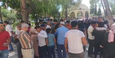 Cami Cemaatinden Aşure İkramı