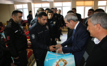 Çevik Kuvvet Polislerine Moral Ziyareti