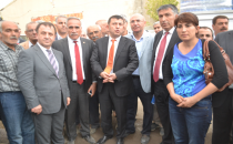 CHP heyeti 4 tır yardım ile sınır bölgesinde