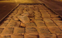 Çimento paketlerine gizlenmiş 181 bin sigara ele geçirildi