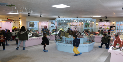 Çocuklar Oyuncak Müzesinde Doyasıya Eğleniyor