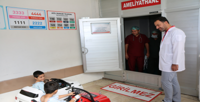 Çocukların Korkuları Akülü Araba İle Eğlenceye Dönüştürüldü