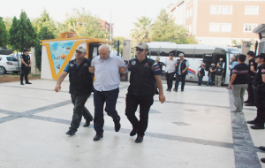 Darbeci general tutuklandı