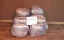 Doğu ilinden esrar sevkiyatına polis engeli