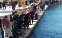 Dünya'nın en büyük doğal akvaryumunda ziyaretçi akını