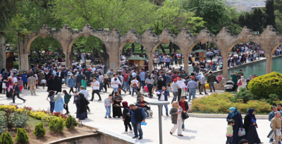 Dünya'nın İlk Akvaryumuna Turist Akını