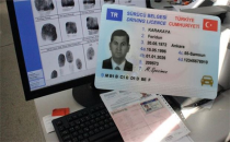 Ehliyetleri kimlik olarak kabul etmiyor