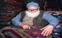 El dokuması kilim üretimi yok olma noktasında