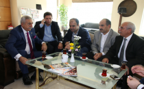 En Yaşlılara Ödülleri Verildi