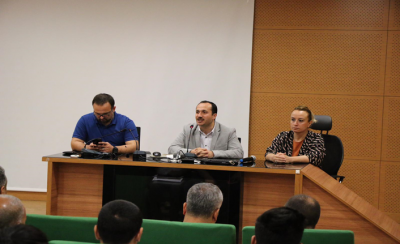 Erkuş,  Personeli  Hasta İletişim Konusunda  Uyardı