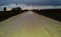 Etkili yağış yolları tahrip etti