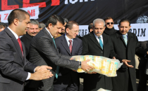 Eyyübiye Belediyesi Halep Ve Şırnak'a 5 Yardım Tırı Gönderdi