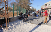 Eyyübiye Belediyesi Öğrencileri Çamurlu Yoldan Kurtardı