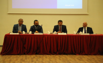 Eyyübiye Belediyesinden "Yeni Anayasa Ve Cumhurbaşkanlığı Sitemi"  Paneli