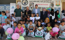 Eyyübiye Belediyesi'nden Yetim Çocuklara Giyim Yardımı