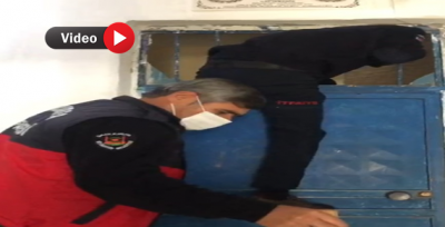 Eyyübiye'de evde kilitli kalan çocuğu itfaiye kurtardı