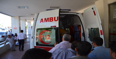 Eyyübiye'de Karşıdan Karşıya Geçen Kıza Araba Çarptı!