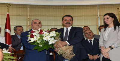 Fakıbaba görevi Faruk Çelik'ten devraldı.