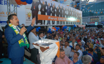 Faruk Çelik, "Türkiye'nin istikbali için çalışan kadrolar var"