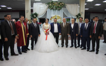 Gelin Takıları Taşıyamadı