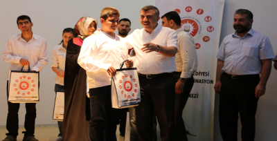 Görme Engelli Gençler, Kur'an-I Kerim'i Hatim Etti