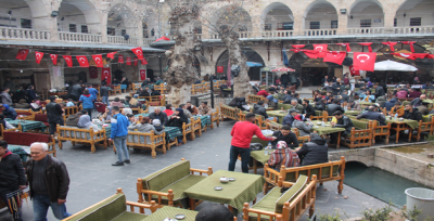 Güneş'i Gören Gümrükhan'a Akın Etti