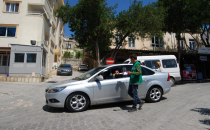 Halfeti'de mahalle aralarında bile park ücreti alınıyor