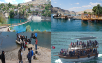 Halfeti'de turist akına başladı