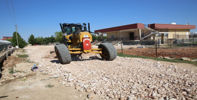 Haliliye Belediyesi, Kırsaldaki Yol İhtiyaçlarını Bir Bir Gideriyor