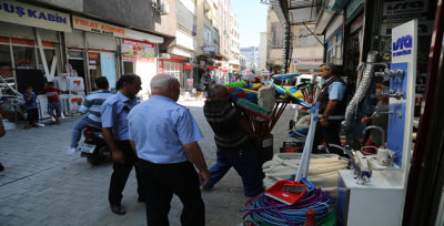 Haliliye Belediyesi Zabıta Ekiplerinden Kaldırım İşgali Denetimi 