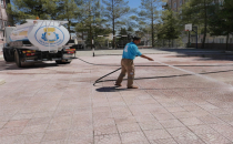 Haliliye Belediyesi, Okul Bahçelerinin Temizliğini Tamamlıyor