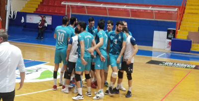 Haliliye İlk Yarıda Liderliği Garantiledi