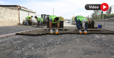 Haliliye Kırsalında Parke Döşemesi Devam Ediyor
