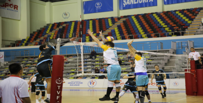 Haliliye Voleybol Takımı, Galibiyet Serisini 5'e Çıkardı