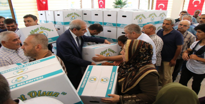 Haliliye'de Çölyak Hastalarına Gıda Yardımı Devam Ediyor