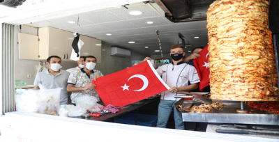 Haliliye'den Vatandaşlara 'Zafer Bayramı' Hediyesi