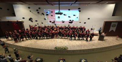 Harran Tıp'ta 2017-2018 Öğretim Yılı Mezuniyet Töreni Yapıldı