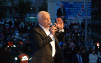 Hatipoğlu Topçu meydanında kandilin önemini anlattı