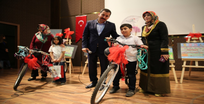 'Hayalimdeki Karaköprü' resim ve kompozisyon yarışmasında ödüller verildi