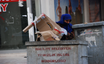 Hem Suriyelilere Hem De Ülke Vatandaşına Bakılsın