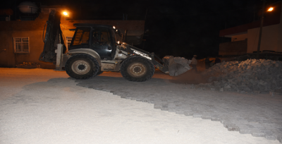 Hilvan Belediyesi gece mesaisine devam ediyor
