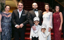 İbrahim Tatlıses ve Perihan Savaş Torunları İçin Yıllar Sonra Aynı Karede