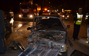 İki Otomobil çarpıştı, 6 yaralı