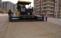 İkinci 35 Metrelik Yolda Asfalt Çalışması Başladı