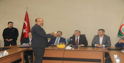 İşçiler Kendi Kurasını Çekti